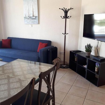 Amelia Two Bedroom Apartment - 201 Paphos 外观 照片