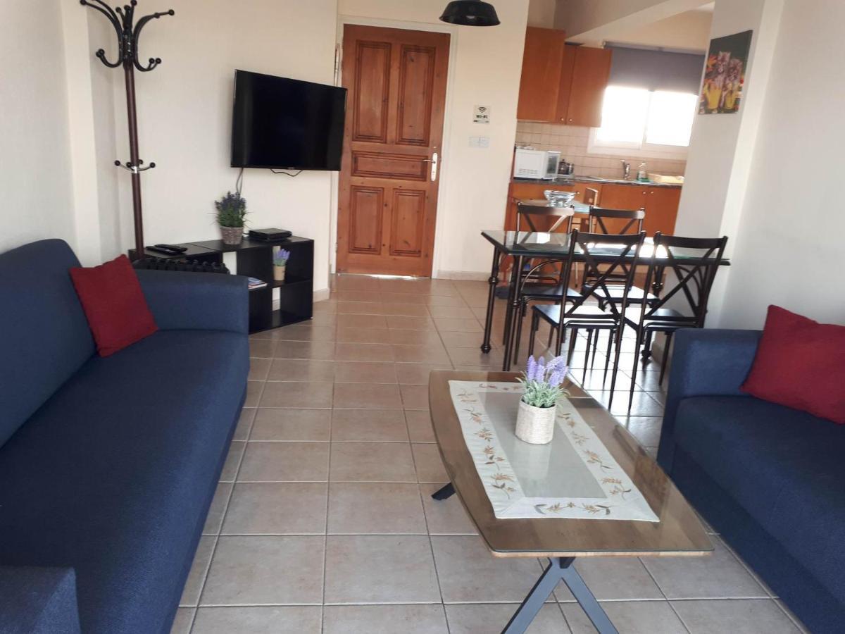 Amelia Two Bedroom Apartment - 201 Paphos 外观 照片
