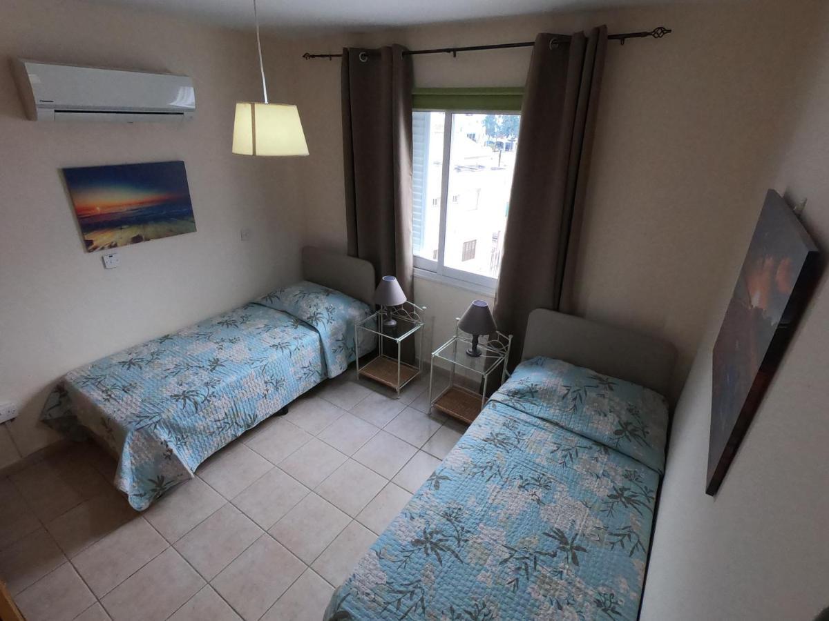 Amelia Two Bedroom Apartment - 201 Paphos 外观 照片