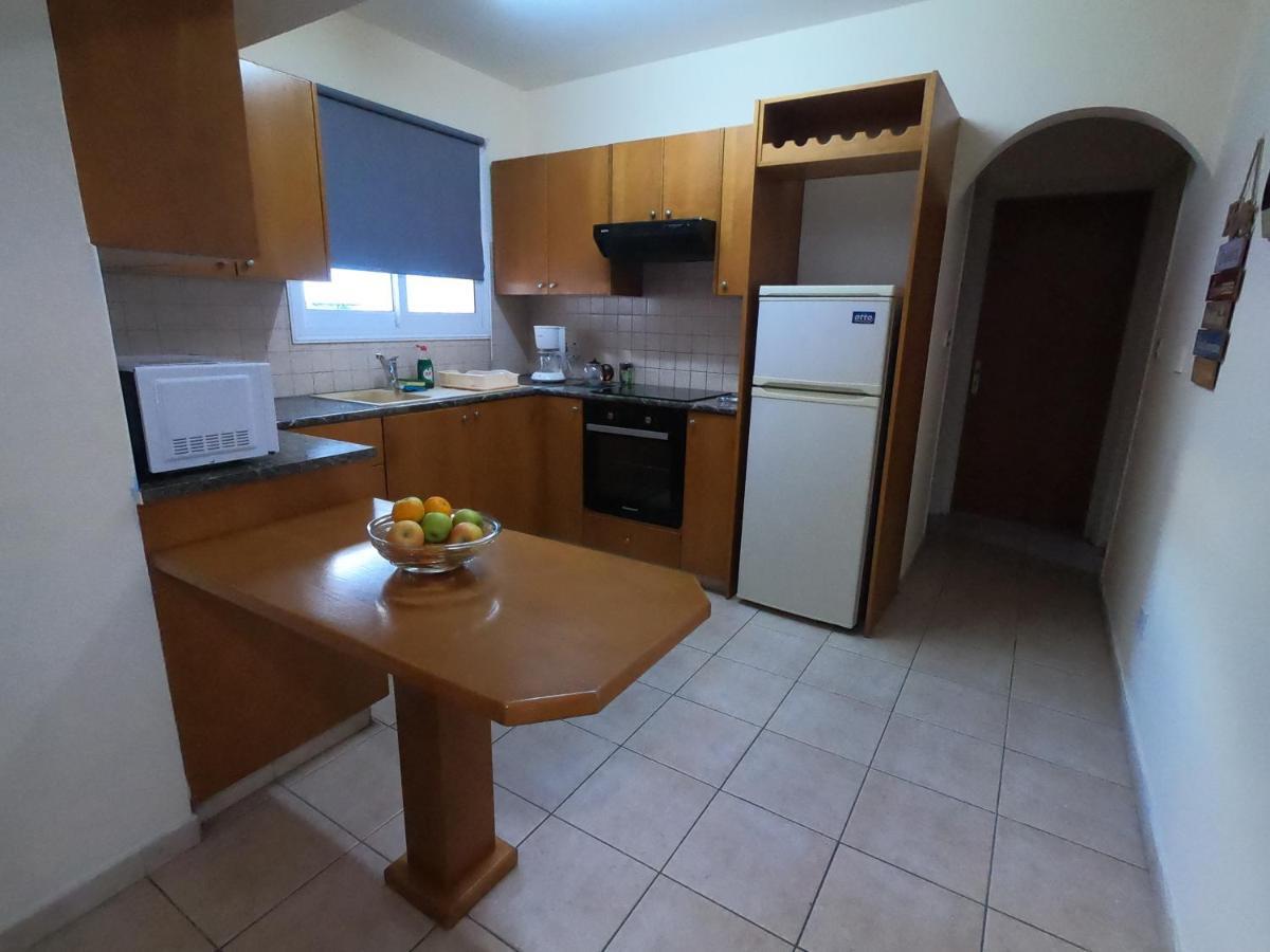 Amelia Two Bedroom Apartment - 201 Paphos 外观 照片