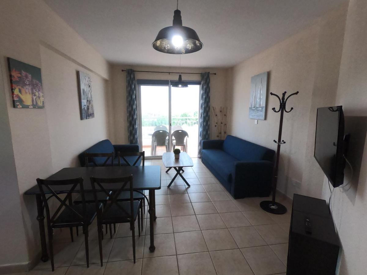 Amelia Two Bedroom Apartment - 201 Paphos 外观 照片